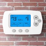 Set humidity controls in restaurant